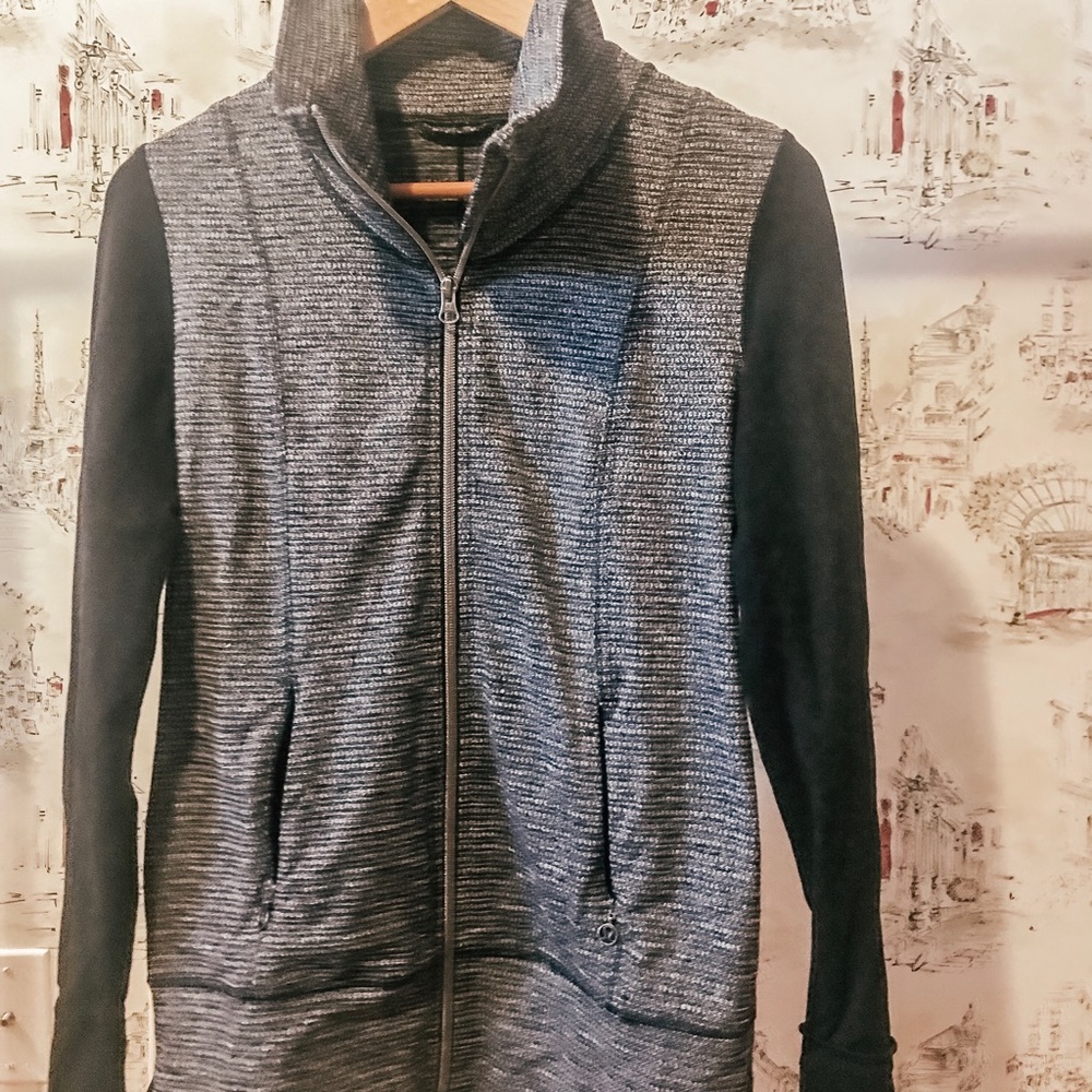 Lulu zip up!